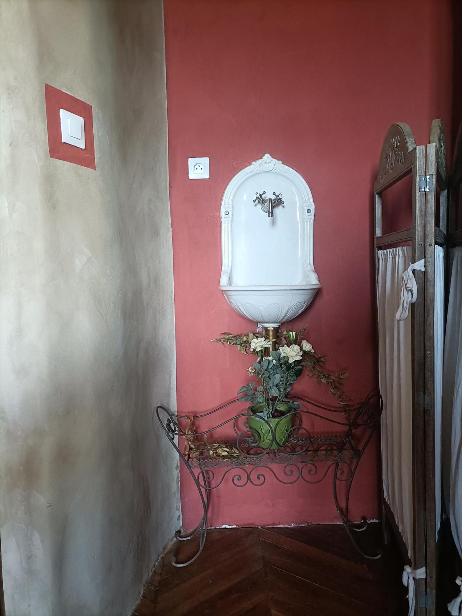 Chambre Avec Vue Saignon Exterior photo